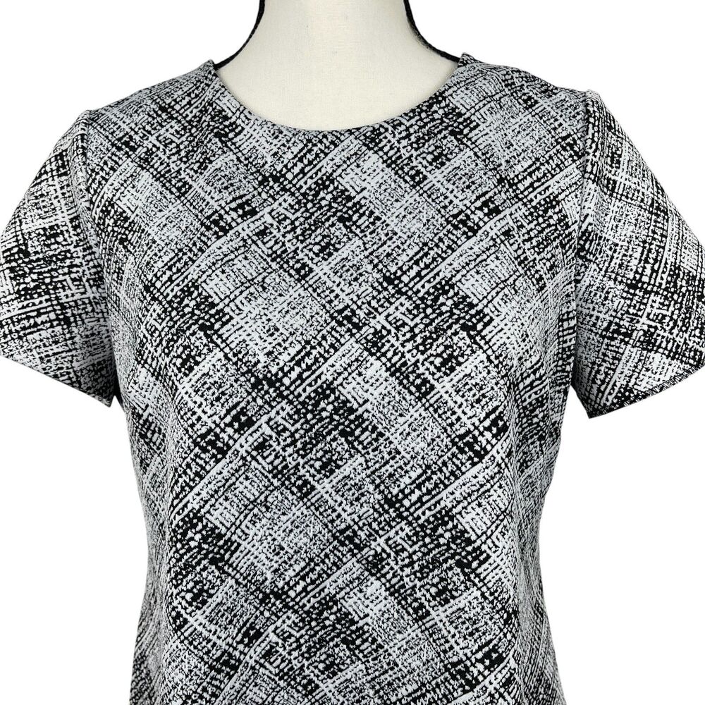 Calvin Klein Women’s Sheath Dress Size 12 Black White Short Sleeve Zip Back - Picture 2 of 10